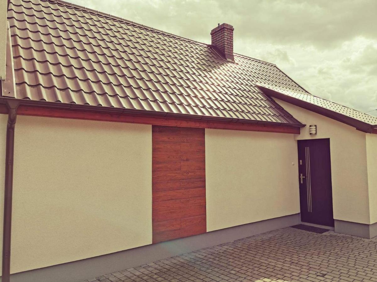 Cztery Katy Apartament Вонґровєц Екстер'єр фото